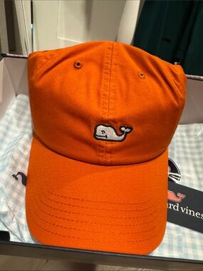 NWT Vineyard Vines Orange Whale Baseball Cap GiftBox